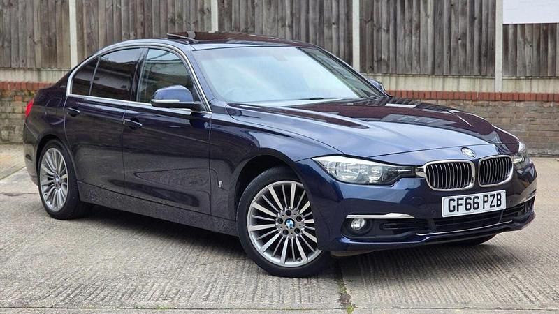 Used BMW 330e Luxury Line 2017 Blue Sedan