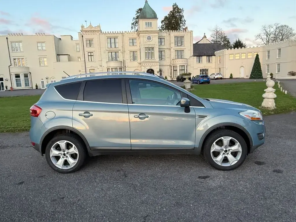 Used Ford Kuga Titanium 136 HP (100 kW) 2009 Blue SUV