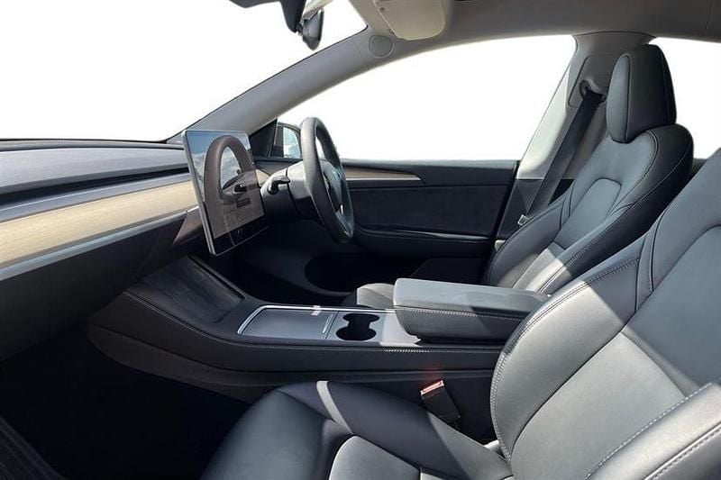 Used Tesla Model Y Long Range AWD 378 kW (514 HP) 2023 Black SUV