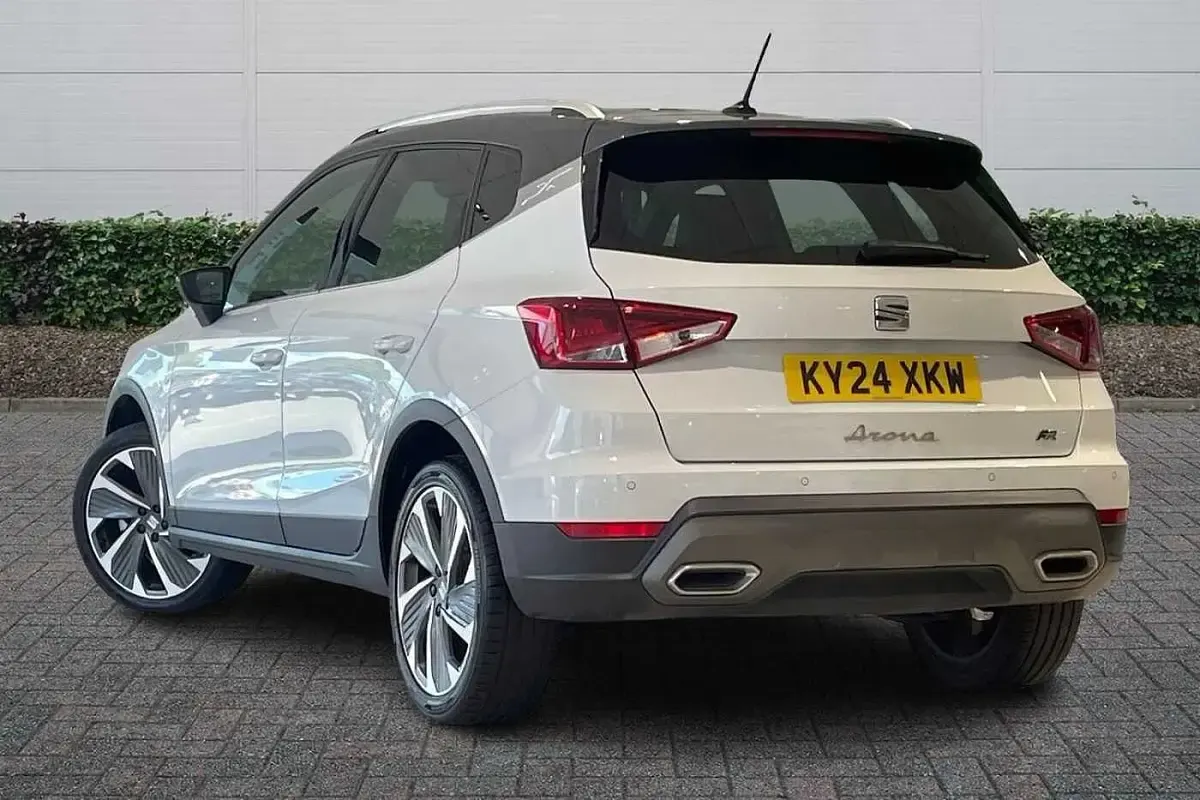 Used Seat Arona FR Sport 2024 White SUV