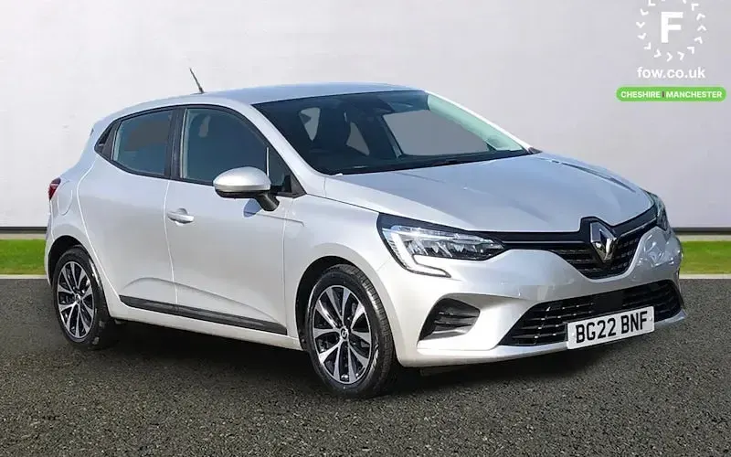 Used Renault Clio Iconic 90 HP (66 kW) 2022 Hatchback