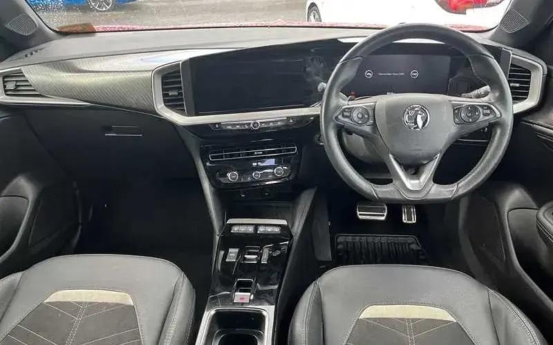 Used Vauxhall Mokka Ultimate 131 HP (96 kW) 2023 Red SUV