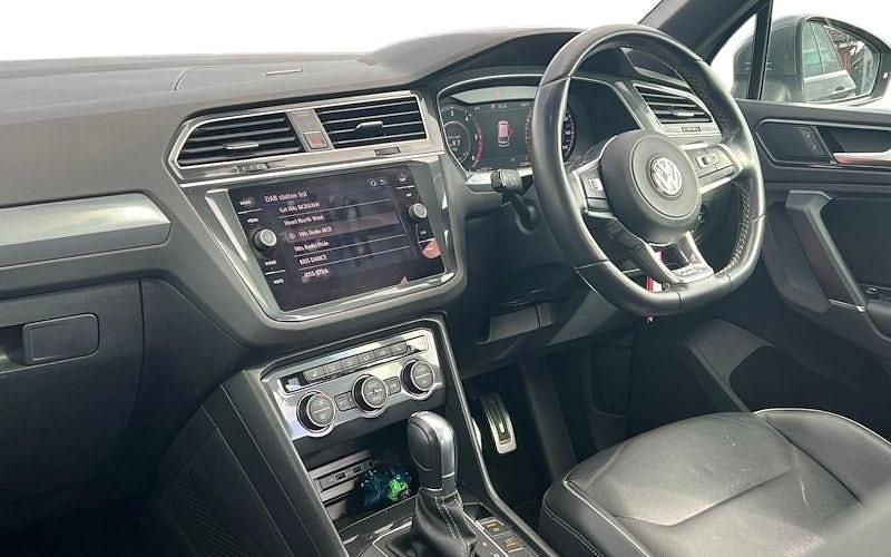 Used VW Tiguan R-line 190 HP (139 kW) 2018 Grey SUV