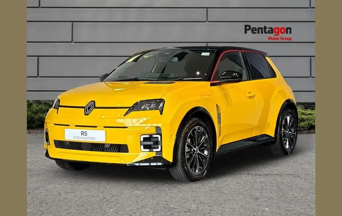 New Renault R5 Iconic 108 kW (147 HP) 2025 Other Hatchback