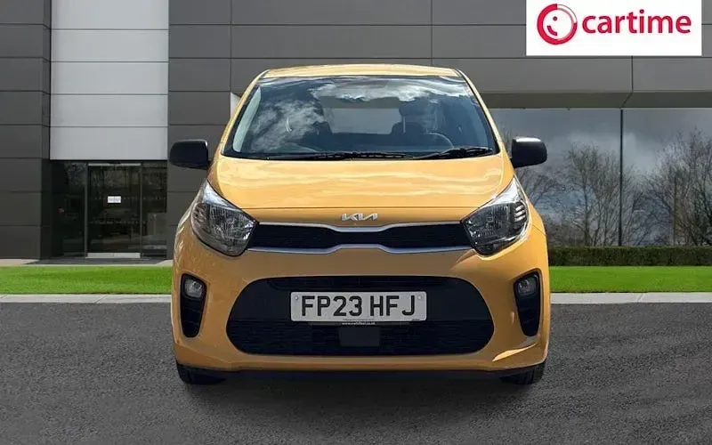 Used Kia Picanto Advance 67 HP (49 kW) 2023 Yellow Hatchback