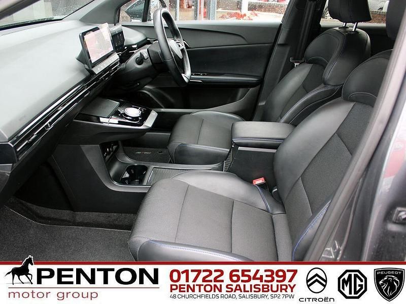 Used MG MG4 EV Trophy 63 kW (87 HP) 2024 Grey Hatchback