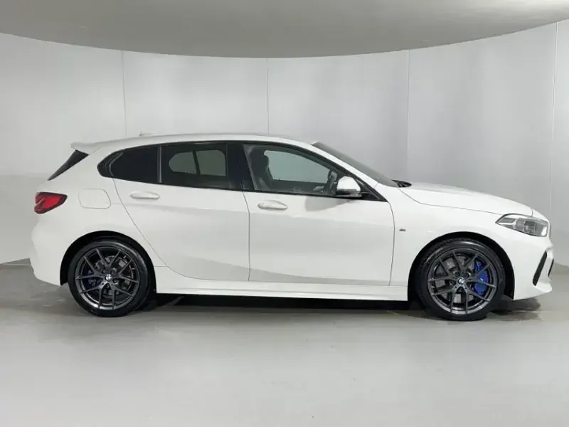 Used BMW 120 M Sport 187 HP (137 kW) 2021 White Hatchback