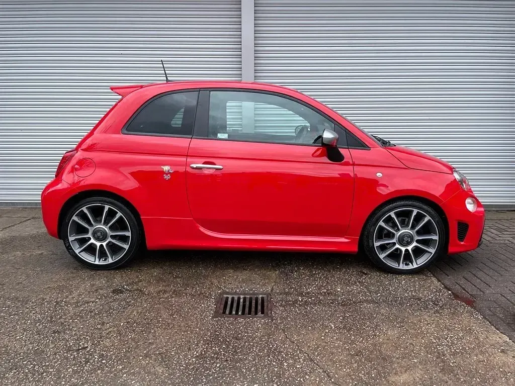 Used Abarth 595 Turismo 165 HP (121 kW) 2018 Red Hatchback