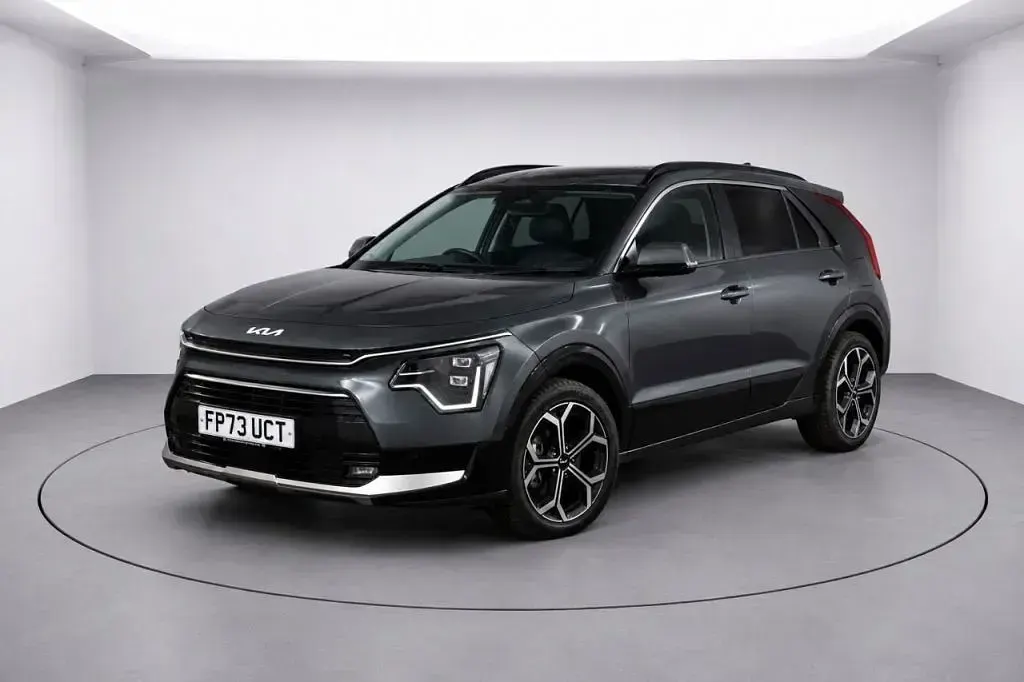 Used Kia Niro 139 HP (102 kW) 2023 Grey SUV