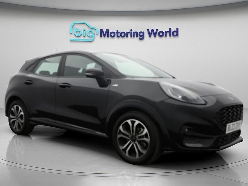 Black Used 2023 Ford Puma Gen-E ST-Line SUV | £15,700 (Good price) - Image 1/4