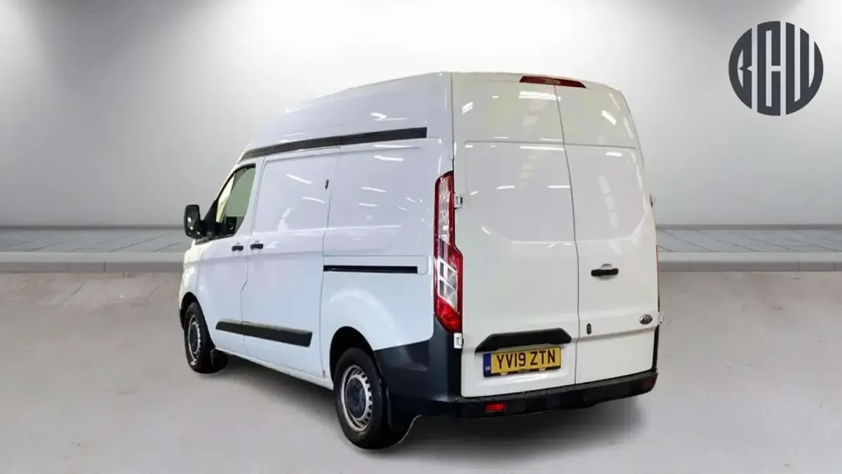 Used Ford Transit Custom 2019 White
