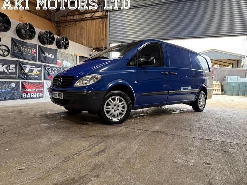 Blue Used 2010 Mercedes Vito MPV | £5,000 (Fair price) - Image 1/4