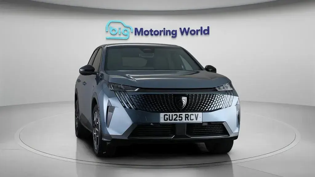Used Peugeot 3008 Allure 136 HP (100 kW) 2025 Blue SUV