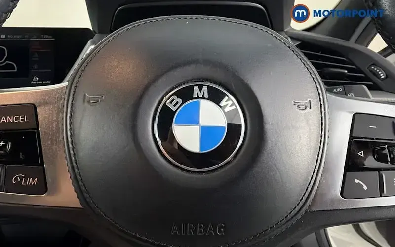 Used BMW 118 M Sport 136 HP (100 kW) 2022 White Hatchback