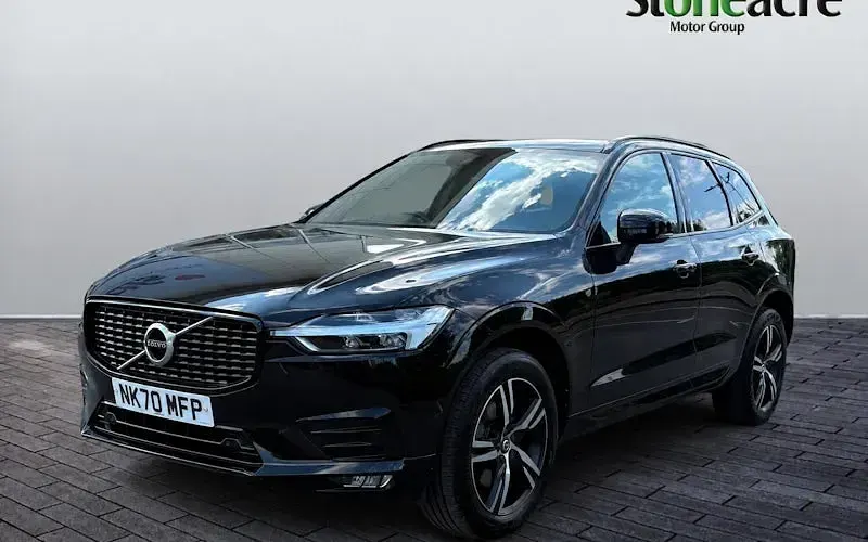 Used Volvo XC60 R-Design 197 HP (144 kW) 2020 Black SUV