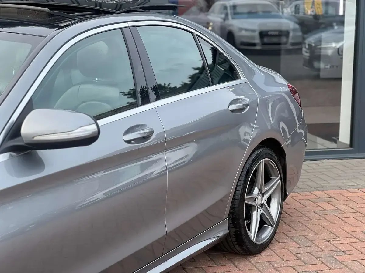 Used Mercedes C250 AMG line 204 HP (150 kW) 2015 Silver Sedan