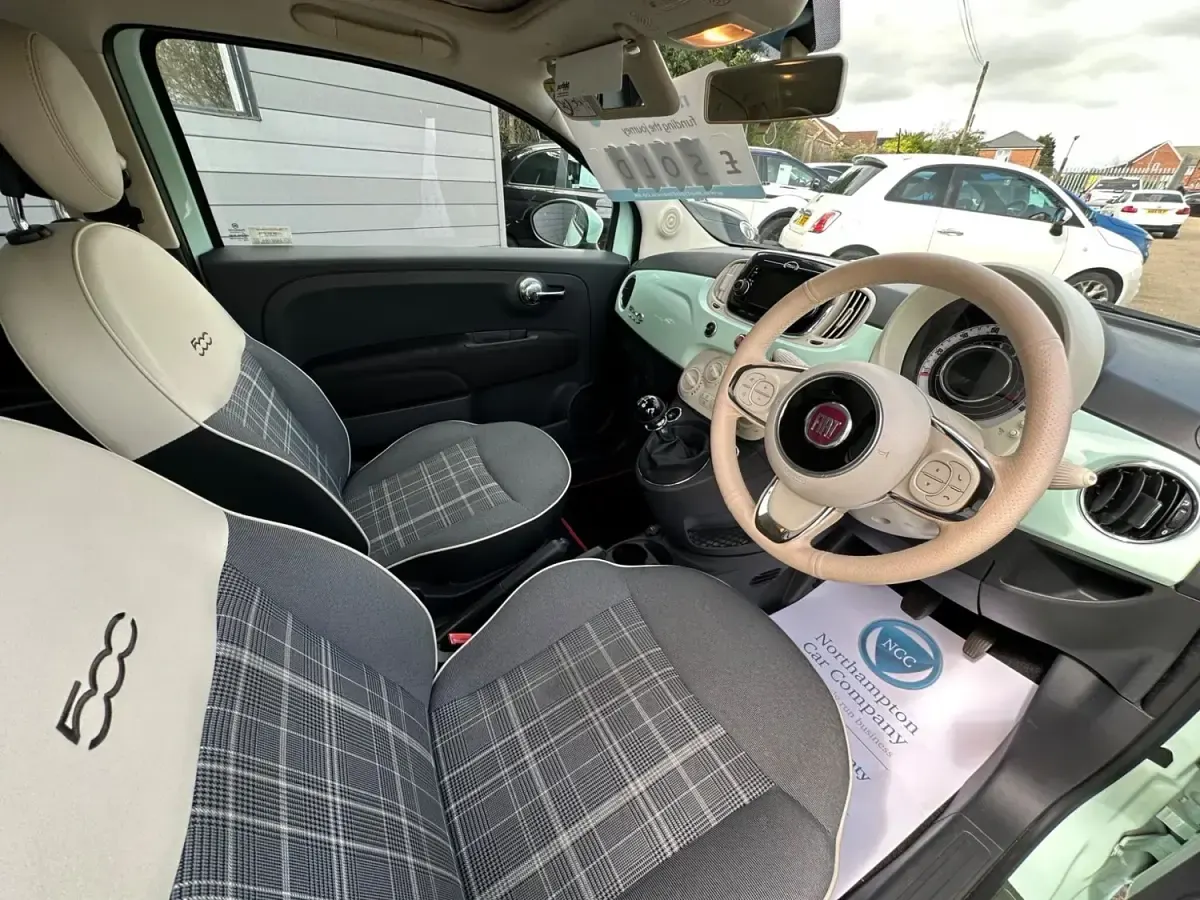 Usado Fiat 500C Lounge 69 HP (50 kW) 2015 Verde Cabrios