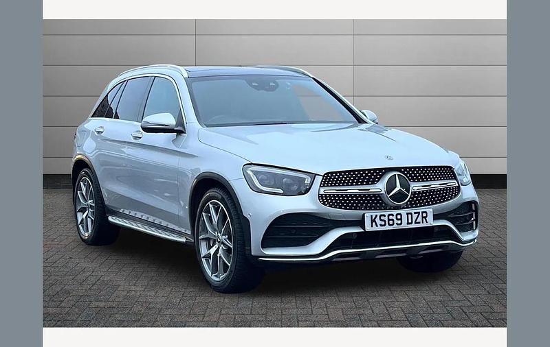 Silver Used 2020 Mercedes GLC300 AMG Line Premium SUV | £30,750 (Fair price) - Image 1/3