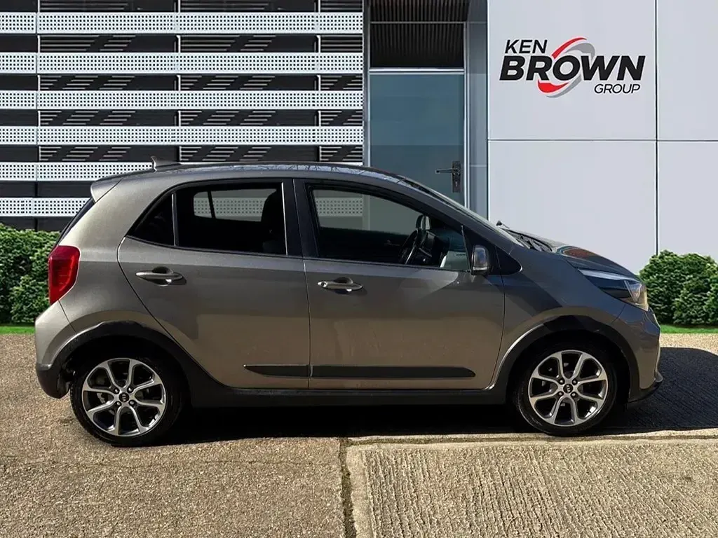 Used Kia Picanto X-Line 84 HP (61 kW) 2019 Silver Hatchback
