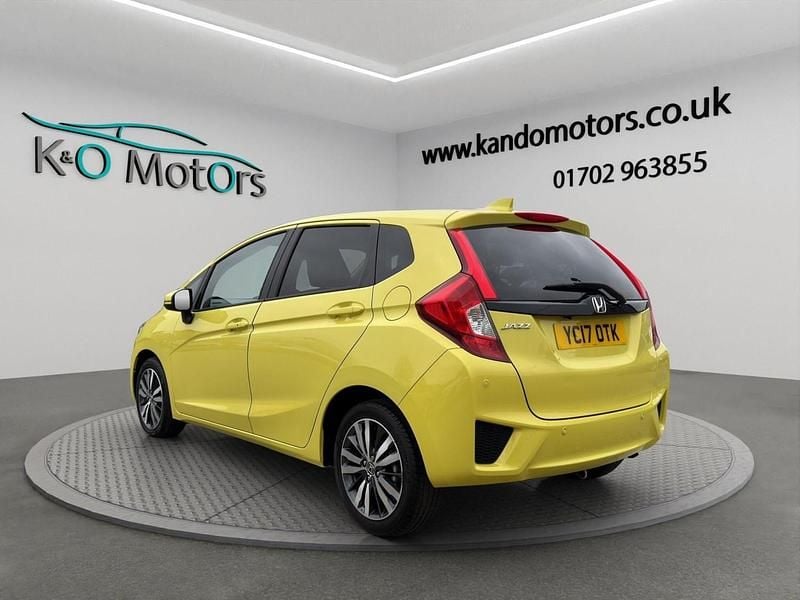 Used Honda Jazz EX 102 HP (75 kW) 2017 Yellow Hatchback