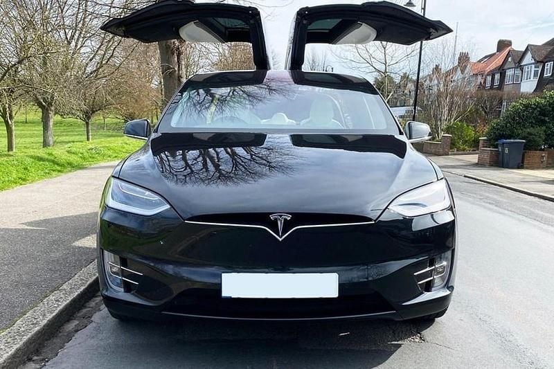 Used 2017 Tesla Model X SUV | £34,995 - Image 1/1