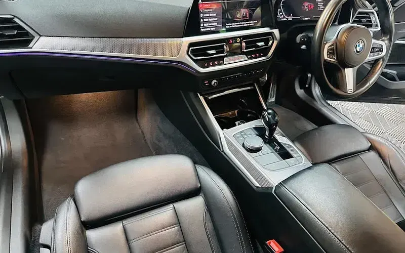 Used BMW 320 M Sport 190 HP (139 kW) 2019 Black Estate