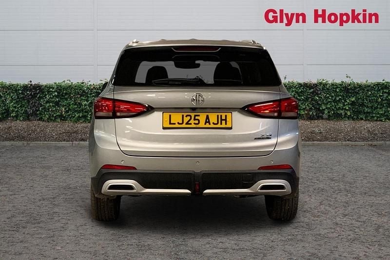 Used MG ZS Trophy 2025 Silver Hatchback