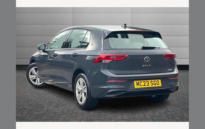 Used VW Golf VIII Life 150 HP (110 kW) 2023 Grey Hatchback