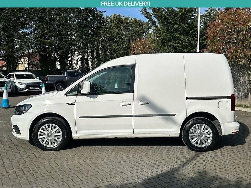 Used VW Caddy Trendline 150 HP (110 kW) 2018 White MPV