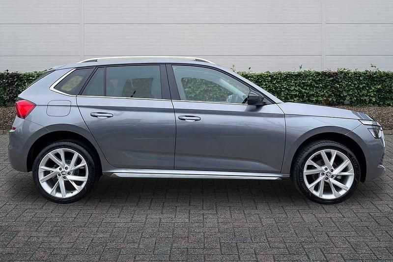 Used Skoda Kamiq SE L Executive 150 HP (110 kW) 2024 Graphite grey metallic SUV