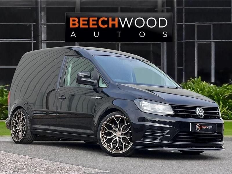 Used VW Caddy Trendline 122 HP (89 kW) 2019 Black MPV
