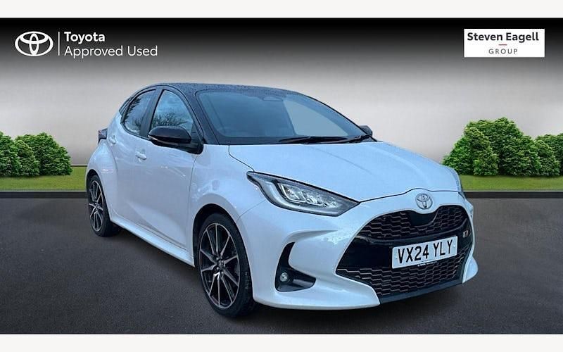 Used Toyota Yaris Hybrid Sport 131 HP (96 kW) 2026 Hatchback