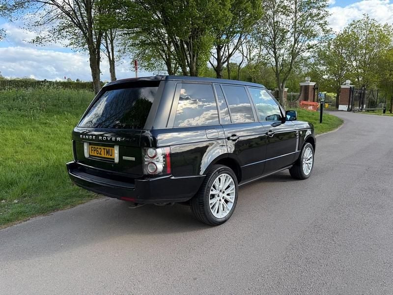 Begagnad Land Rover Range Rover 313 HK (230 kW) 2012 Svart SUV