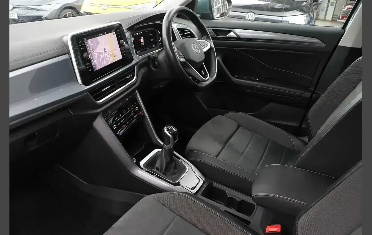 Used VW T-Roc Style 150 HP (110 kW) 2022 Blue SUV