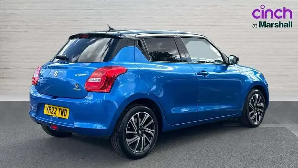 Used Suzuki Swift SZ5 83 HP (61 kW) 2022 Blue Hatchback