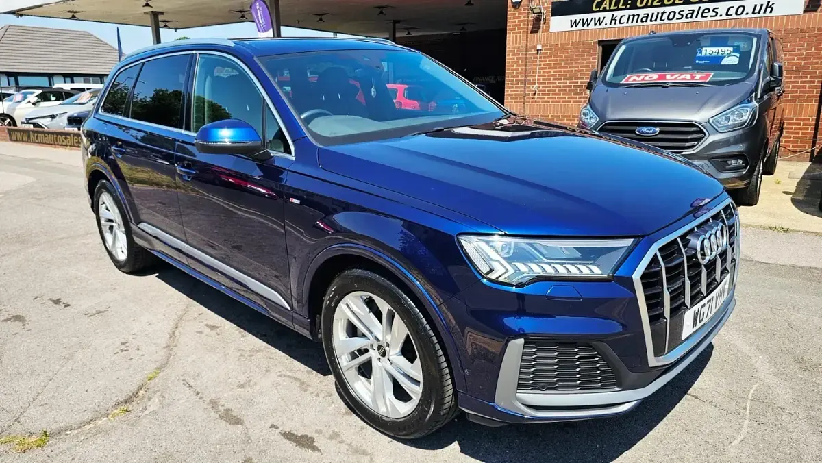 Used Audi Q7 S-Line 231 HP (169 kW) 2022 Blue SUV