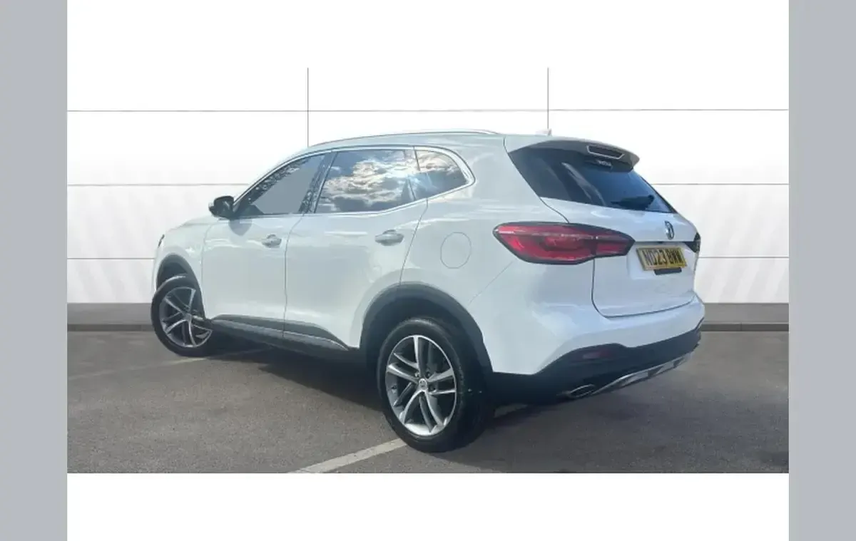 Used MG HS Excite 162 HP (119 kW) 2023 White SUV