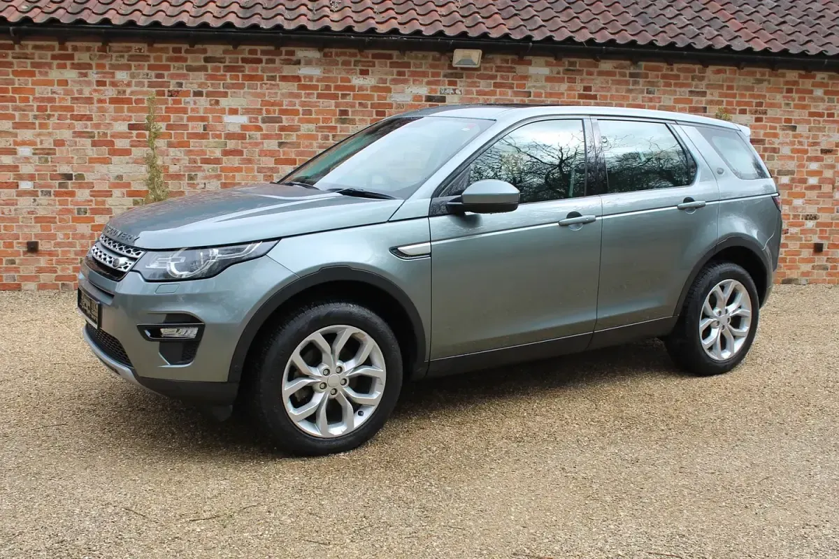 Used Land Rover Discovery Sport HSE 2026 Grey SUV
