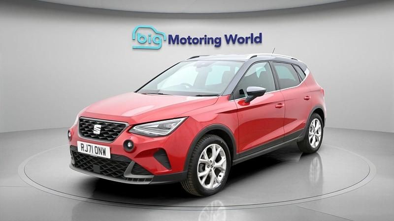 Used Seat Arona FR 110 HP (80 kW) 2022 Red SUV