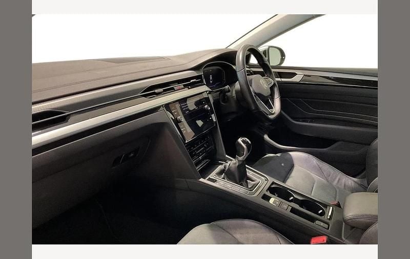 Used VW Arteon Elegance 150 HP (110 kW) 2021 Kingfisher blue Hatchback