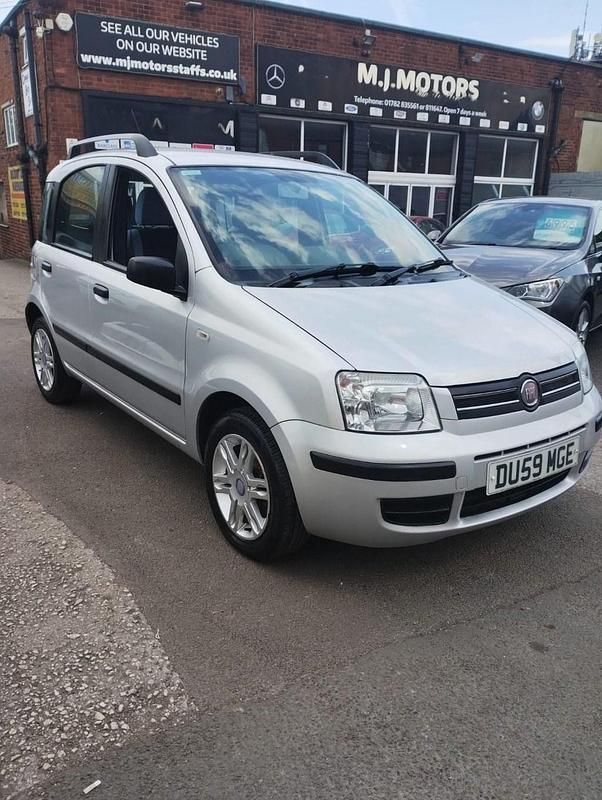 Silver Used 2009 Fiat Panda Hatchback | £2,495 (Fair price) - Image 1/4