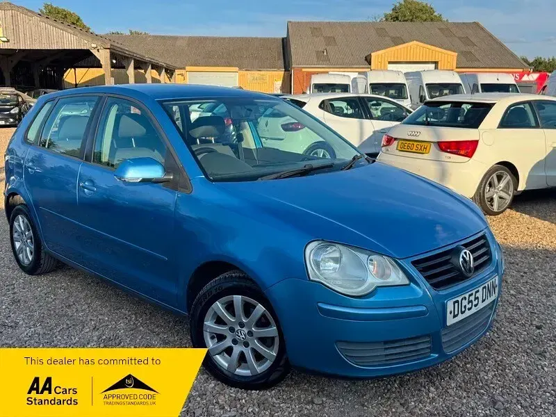 Used VW Polo SE 75 HP (55 kW) 2005 Blue Hatchback