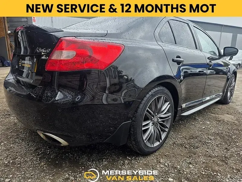 Used Suzuki Kizashi Sport 178 HP (130 kW) 2013 Black Sedan