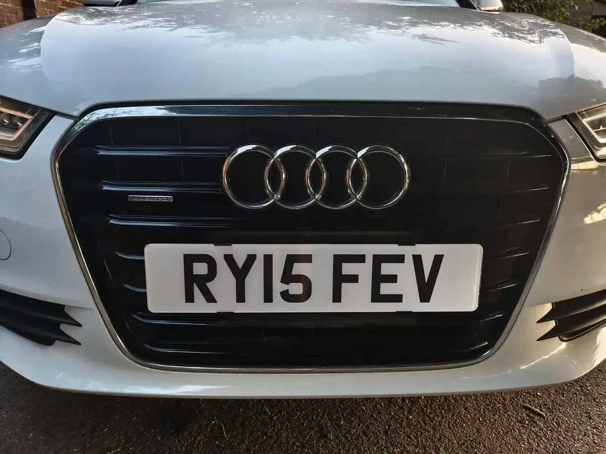 Used Audi A6 204 HP (150 kW) 2015 White Estate