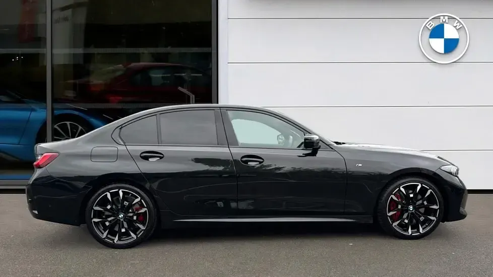 Used BMW 320 M Sport 181 HP (133 kW) 2025 Black