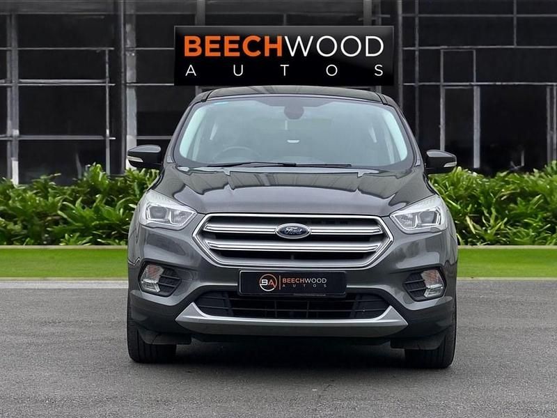 Used Ford Kuga Titanium 180 HP (132 kW) 2018 Grey SUV