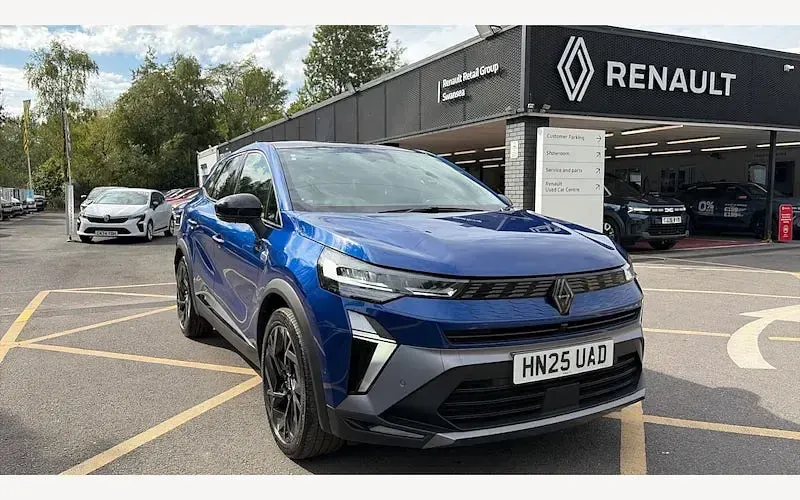 Used Renault Symbioz Iconic Esprit Alpine 143 HP (105 kW) 2025 SUV