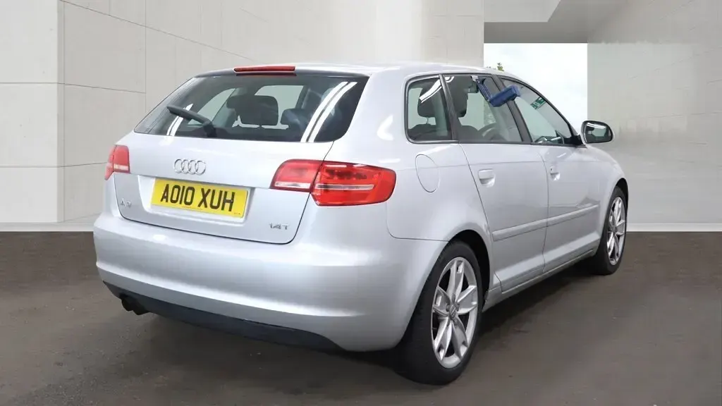 Used Audi A3 Sport 125 HP (91 kW) 2010 Silver Hatchback