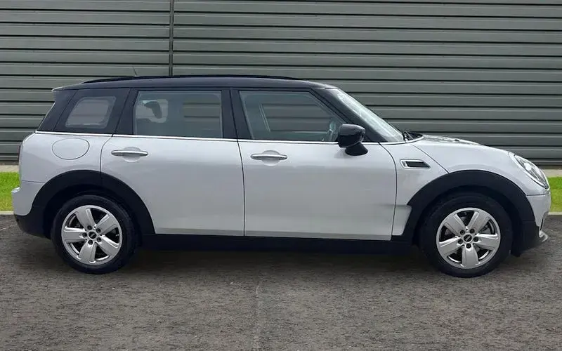 Usado Mini Cooper Clubman Classic 136 CV (100 kW) 2022 Familiar