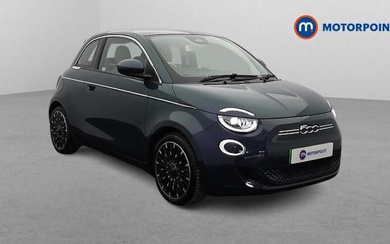 Used 2026 Fiat 500e La Prima Hatchback | £13,999 (Super price) - Image 1/4